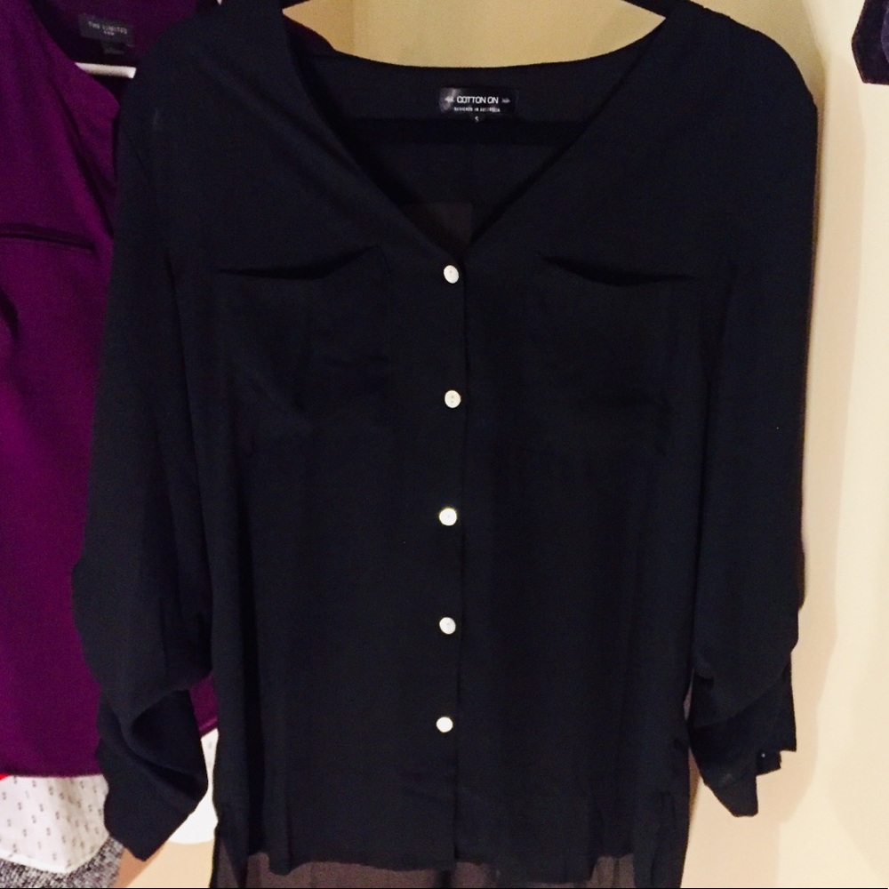 3 for $15 Black v-neck button down blouse
